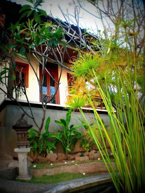 Bo'S Bungalows And Restaurant Ξενοδοχείο Μπαλί Εξωτερικό φωτογραφία